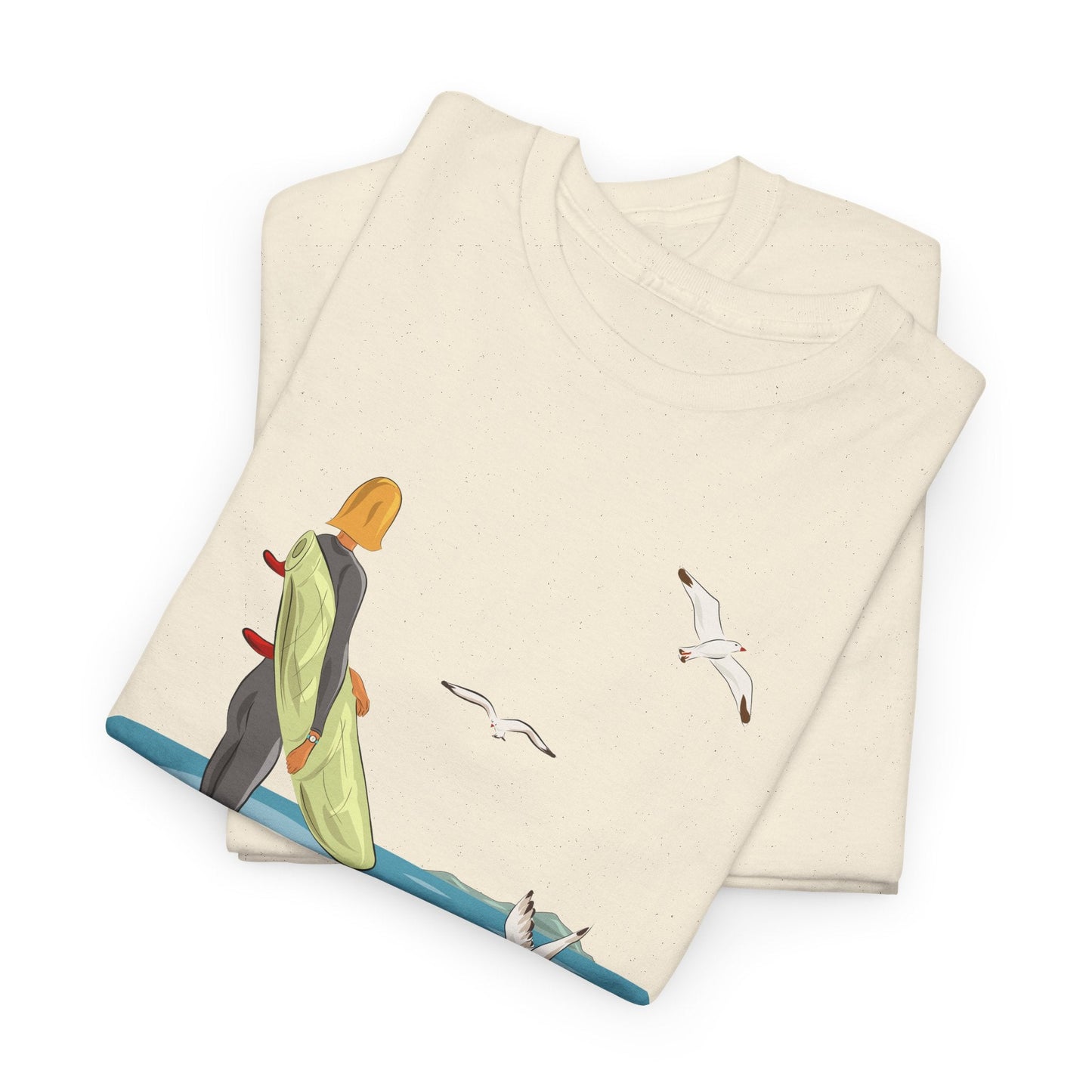 La surfeuse et les mouettes - T-shirt graphique unisexe en coton éco - responsable – - The Corsicaner
